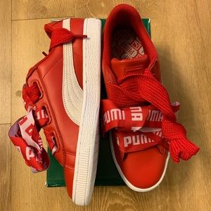Pumas : Basket Heart Patent Women's Sneakers